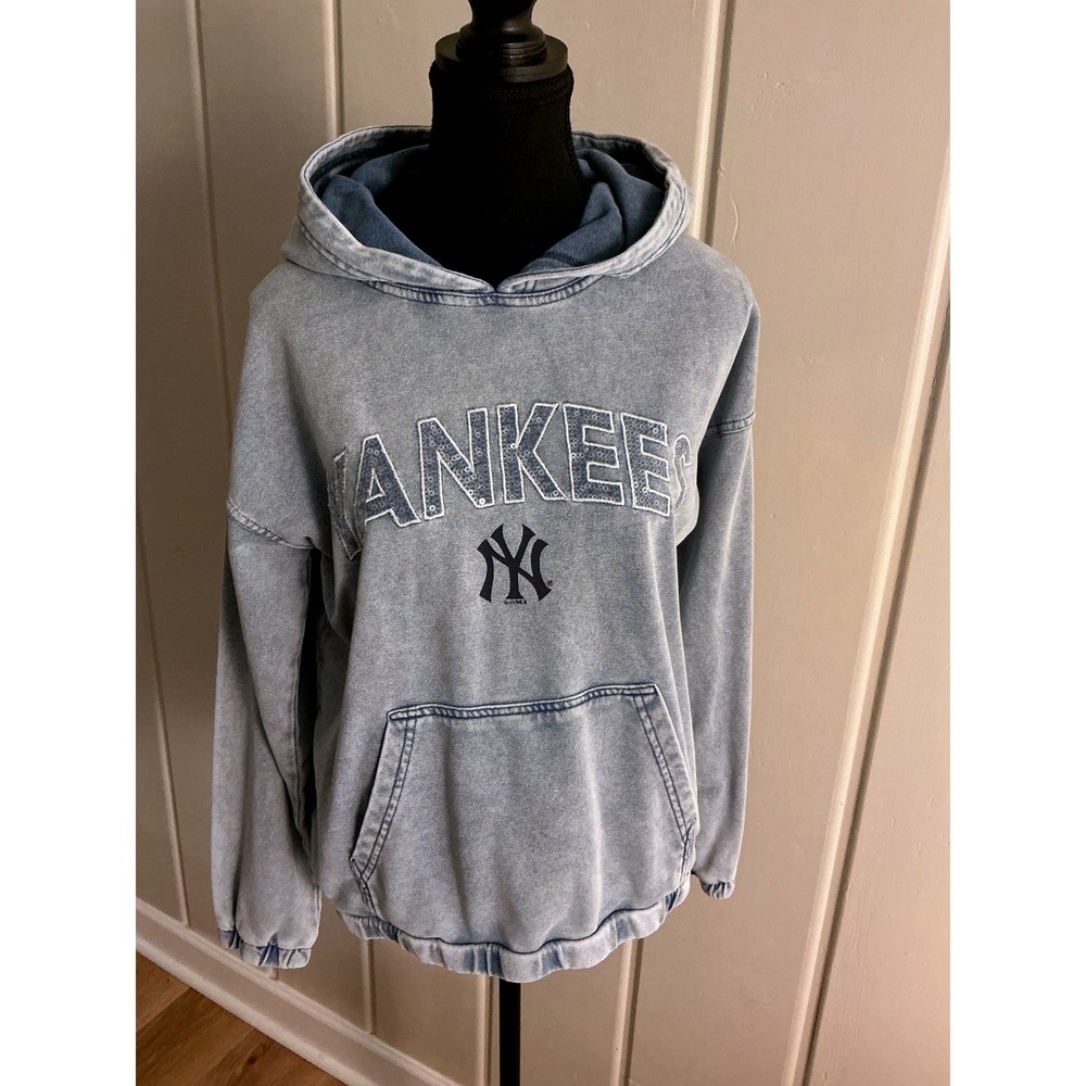 G-III 4Her New York Yankees Acid Wash Hoodie Sequin Blue XS MLB Baseball